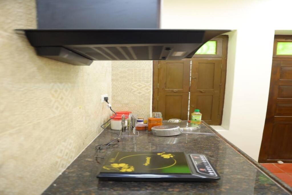 Heritage Home With 2 Bed/2 Bath With Kitchen In A Residential Neighborhood. Madurai Eksteriør bilde