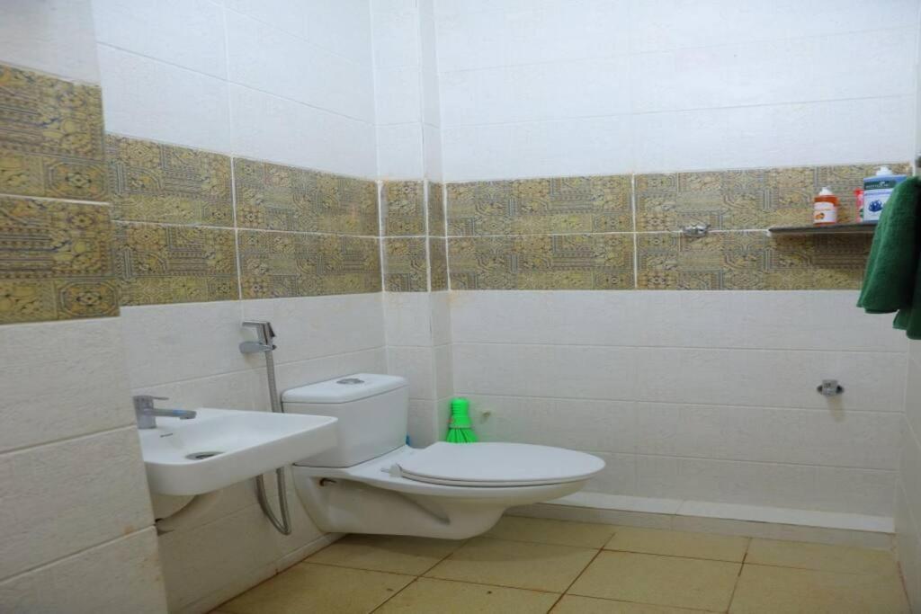 Heritage Home With 2 Bed/2 Bath With Kitchen In A Residential Neighborhood. Madurai Eksteriør bilde