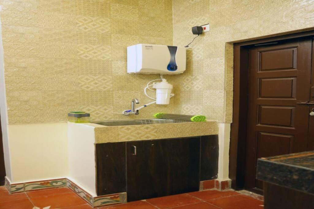 Heritage Home With 2 Bed/2 Bath With Kitchen In A Residential Neighborhood. Madurai Eksteriør bilde
