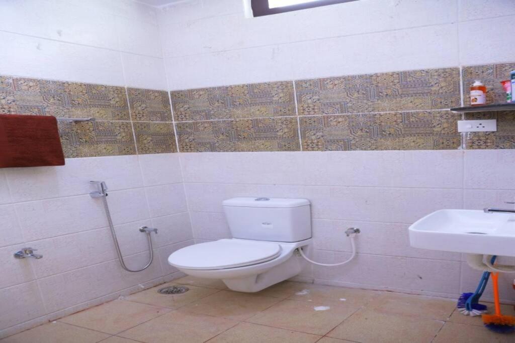 Heritage Home With 2 Bed/2 Bath With Kitchen In A Residential Neighborhood. Madurai Eksteriør bilde