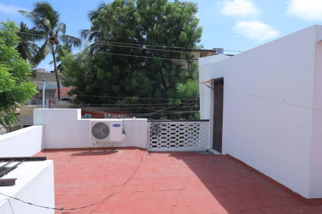 Heritage Home With 2 Bed/2 Bath With Kitchen In A Residential Neighborhood. Madurai Eksteriør bilde